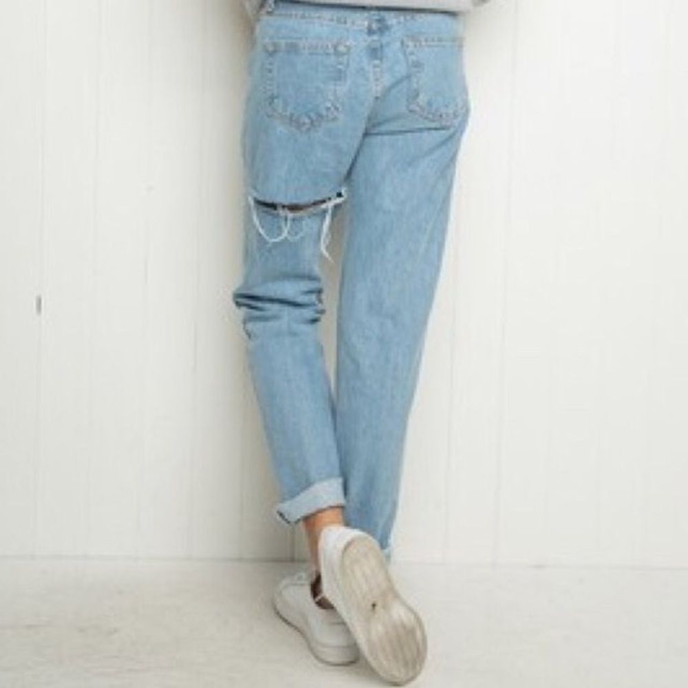 Brandy Melville Butt Rip Jeans